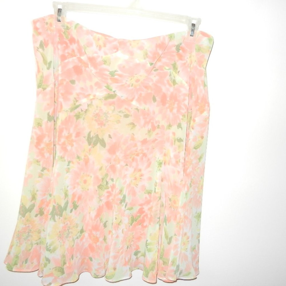 Lime green/pink flowing wrinkless Ralph Lauren skirt. 😋 hot!